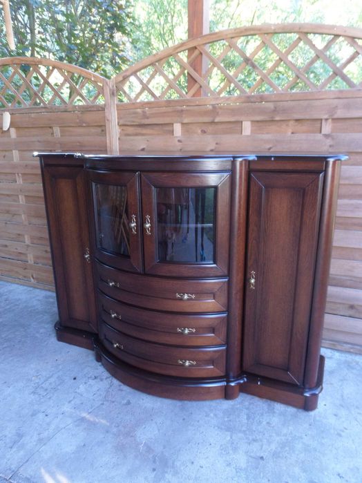 piękny barek Diana Olejnikowski stan bdb kolor orzech komoda