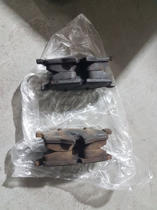 Klocki hamulcowe BOSH BMW E90 318d E87 M47