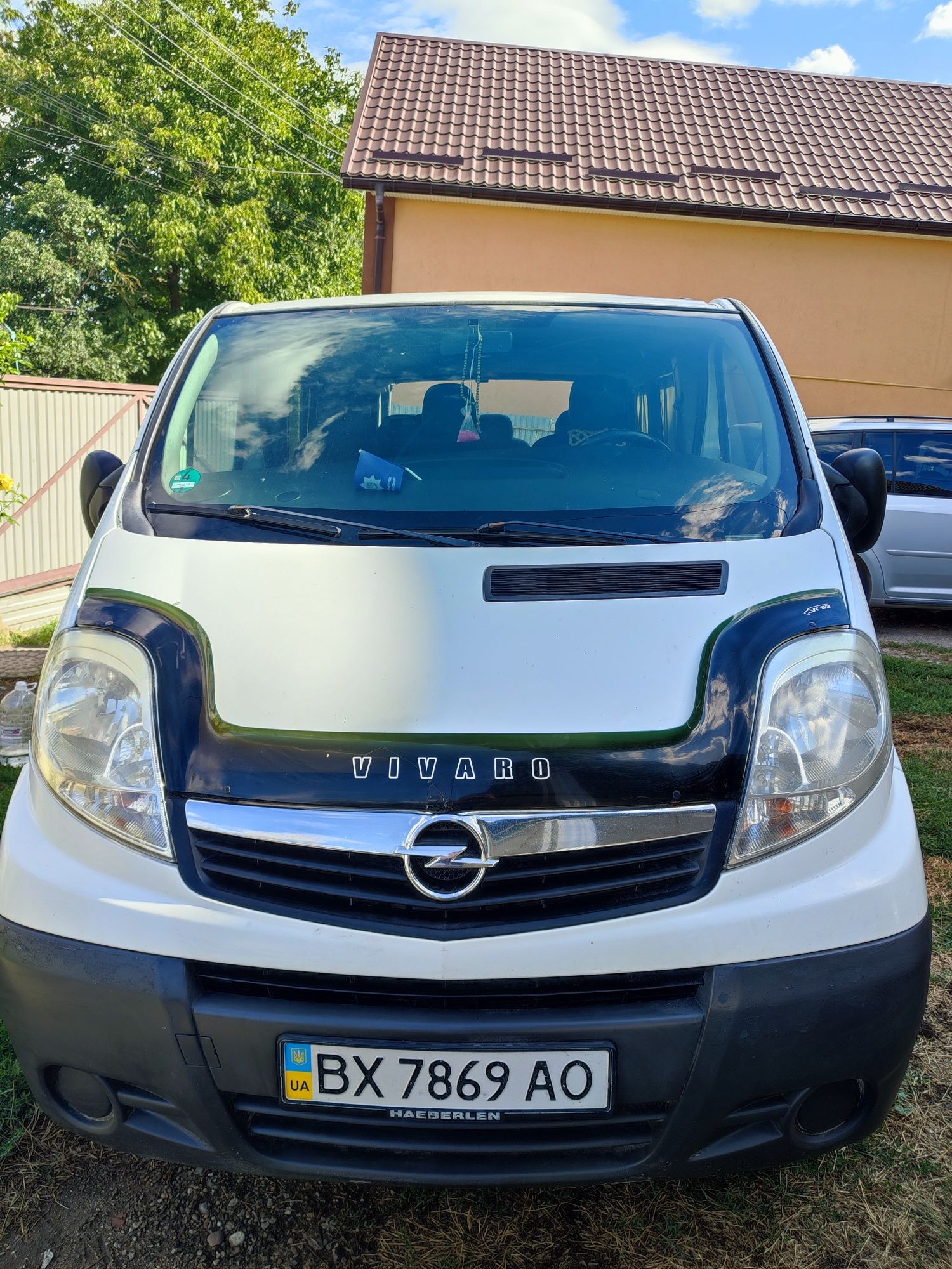 Продам Opel vivaro 2.5