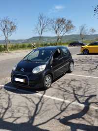 Citroen C1 com poucos quilómetros