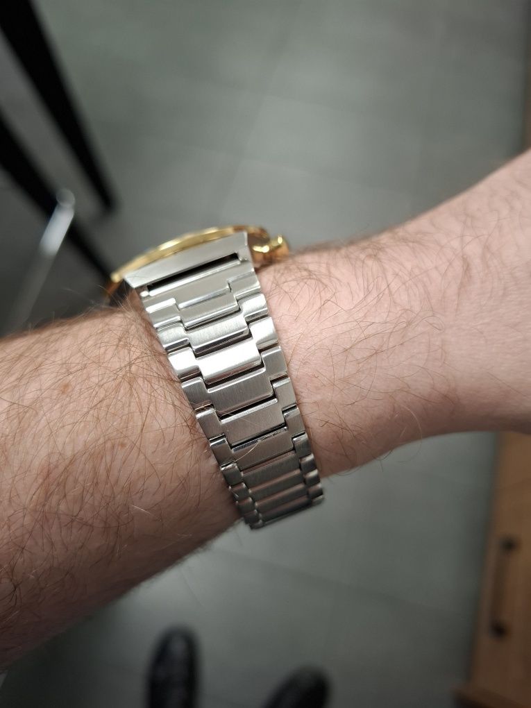 Zegarek Timex Q Chronograph TW2W64200 jak nowy