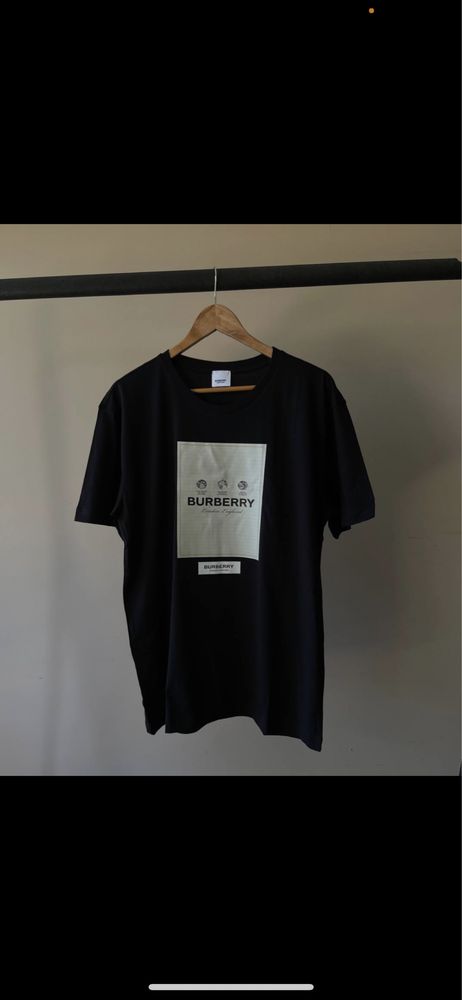 T-shirt burberry