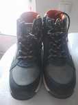 Botas Xti novas n.34