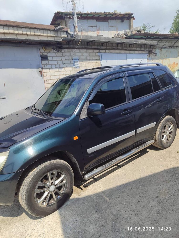 Автомобіль CHERY TIGGO