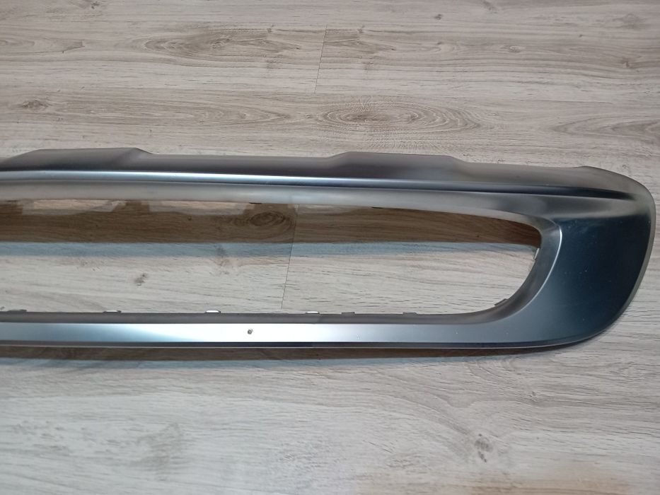 Dokładka Zderzaka Spoiler Przod CHROM MERCEDES GLA