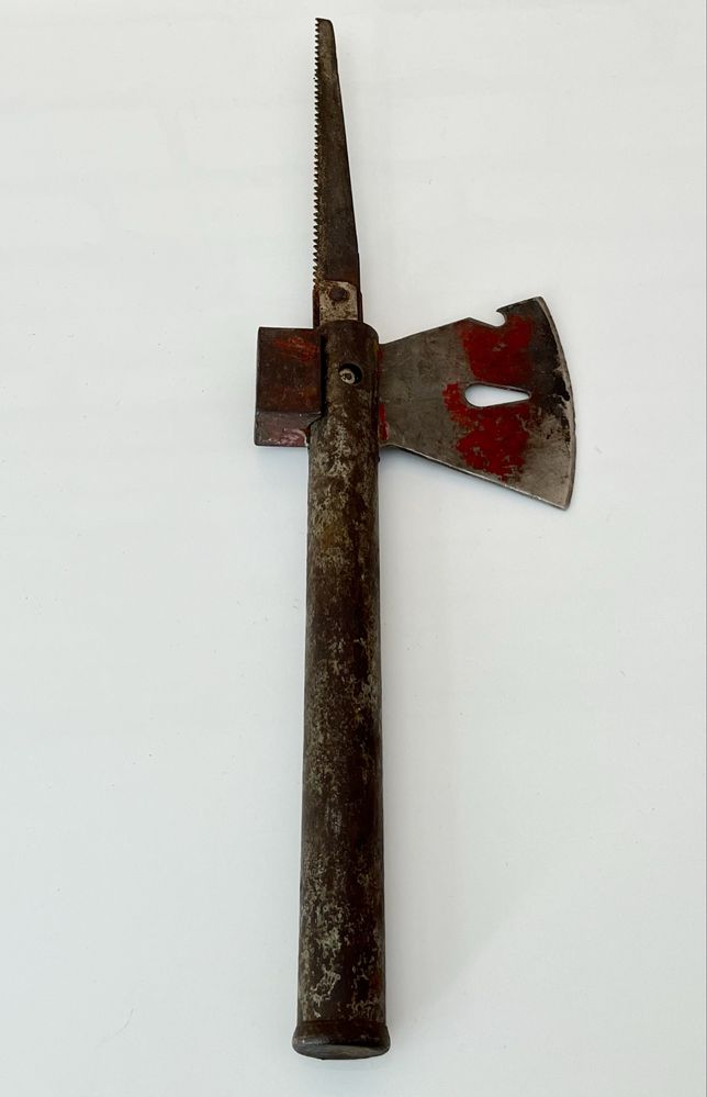 Toporek/siekierka/młotek z piłą multitool wojskowy