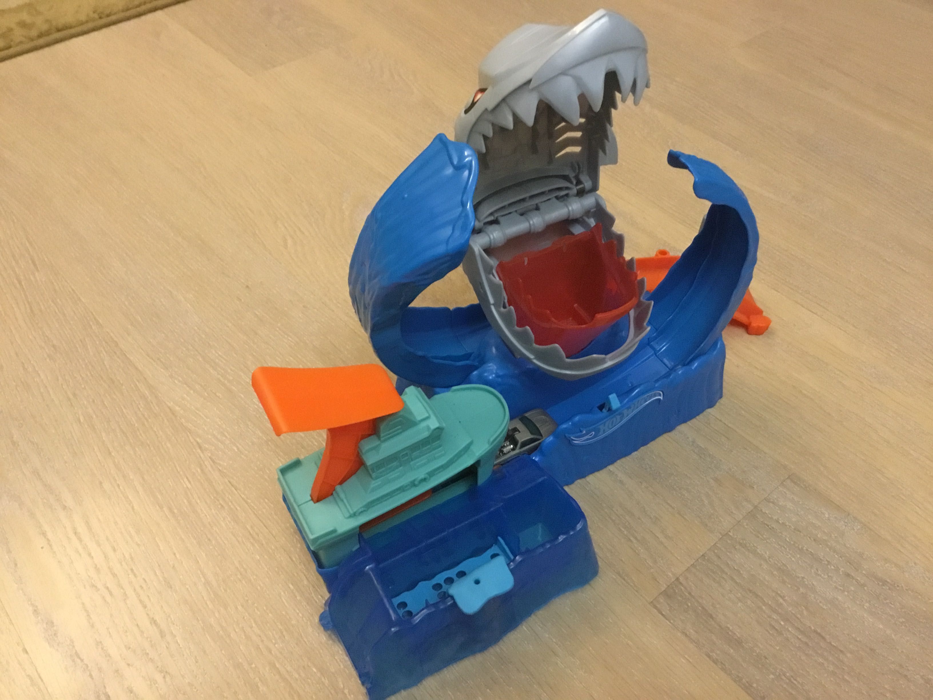 Игра «Голодная акула» Hot Wheels