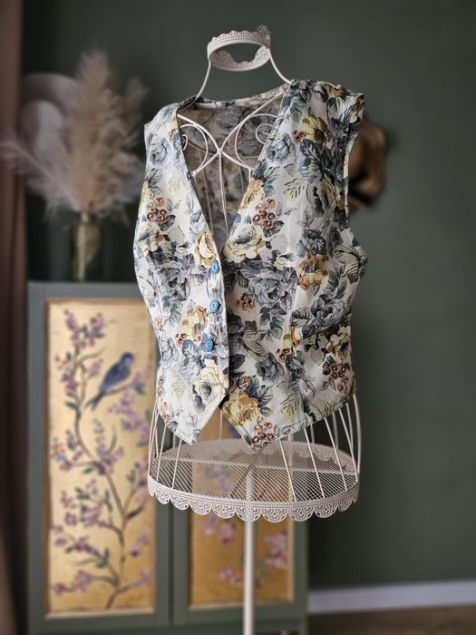 Wyjatkowa Kamizelka damska Rozmiar xL/ L Bawełna Grubsza Floral Print
