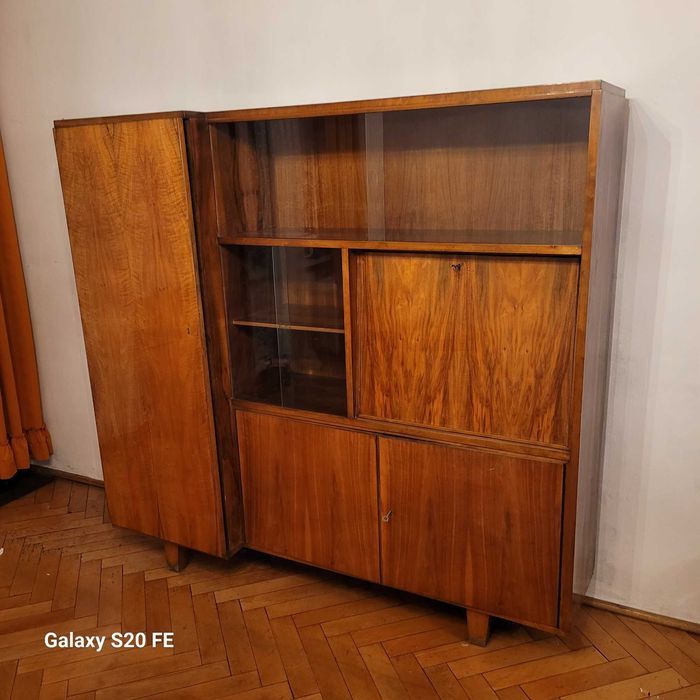 Sprzedam witrynę z lat 50-siątych