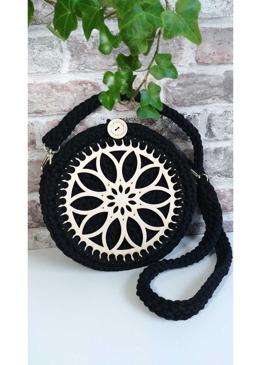 HANDMADE śliczna torebka robiona na szydełku 24cm