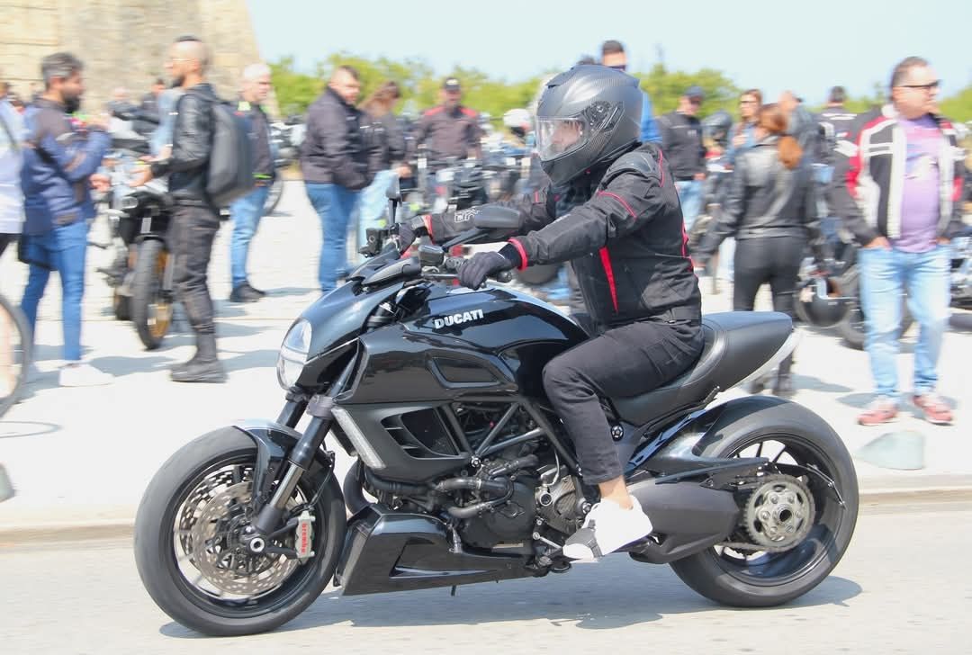 Ducati diavel 1200