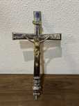Crucifixo em metal