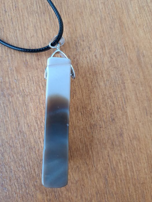 Naszyjnik z krzemieniem pasiastym