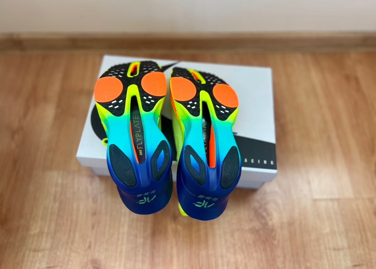 Dowód zakupu / Nowe - Buty do biegania Nika Alphafly 3 r. 43