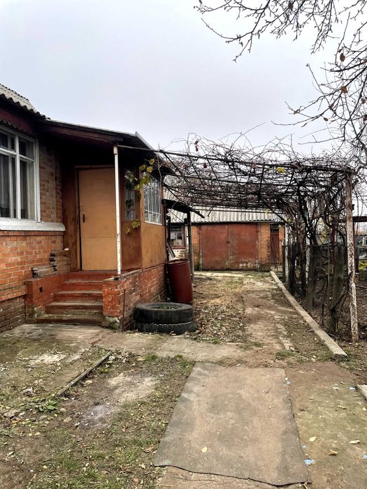 продам дом в Люботине район Гиевка