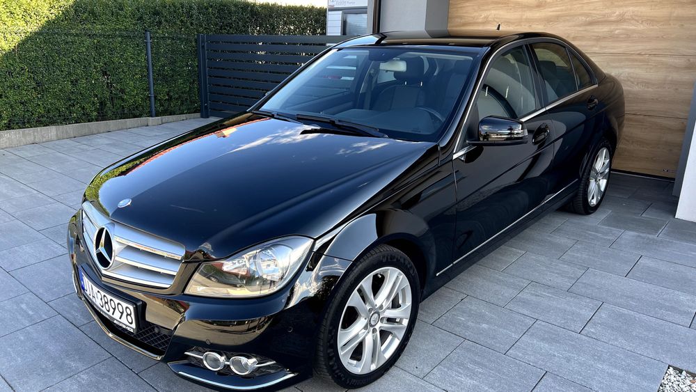 Mercedes C klasa W204 Avantgarde C 200 184KM Kompresor piękny stan