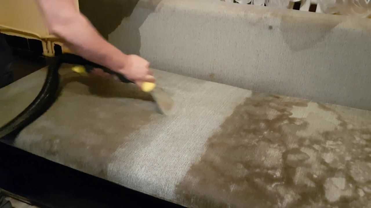 Pranie kanapy tapicerki meblowej i samochodowej dywanów wykładzin