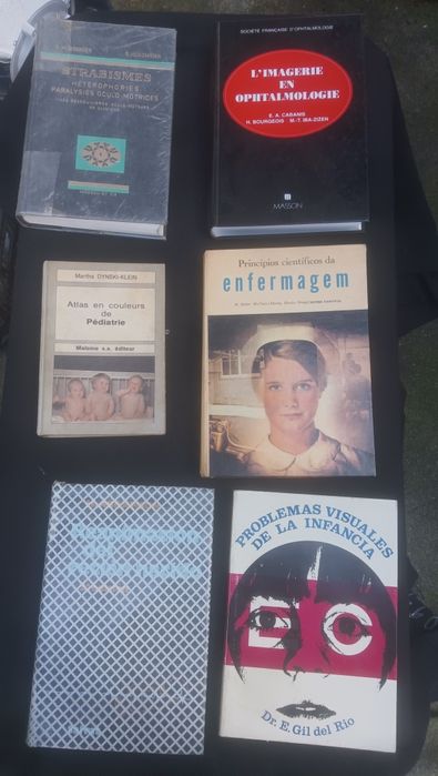 Livros antigos sobre medicina