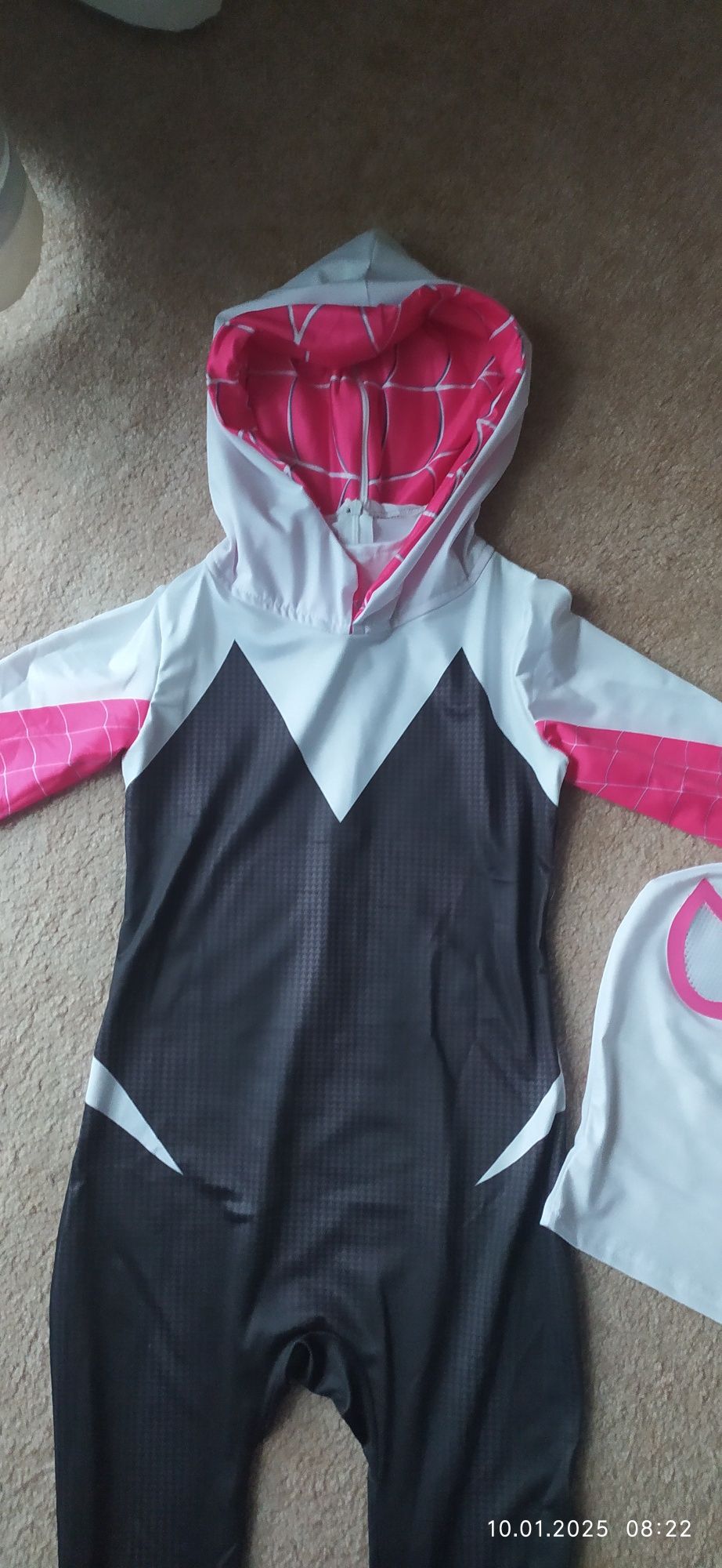 Spidey i super kumple, ghost, superbohaterka, spidermenka