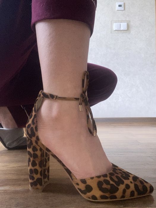 Туфлі весна літо на підборах