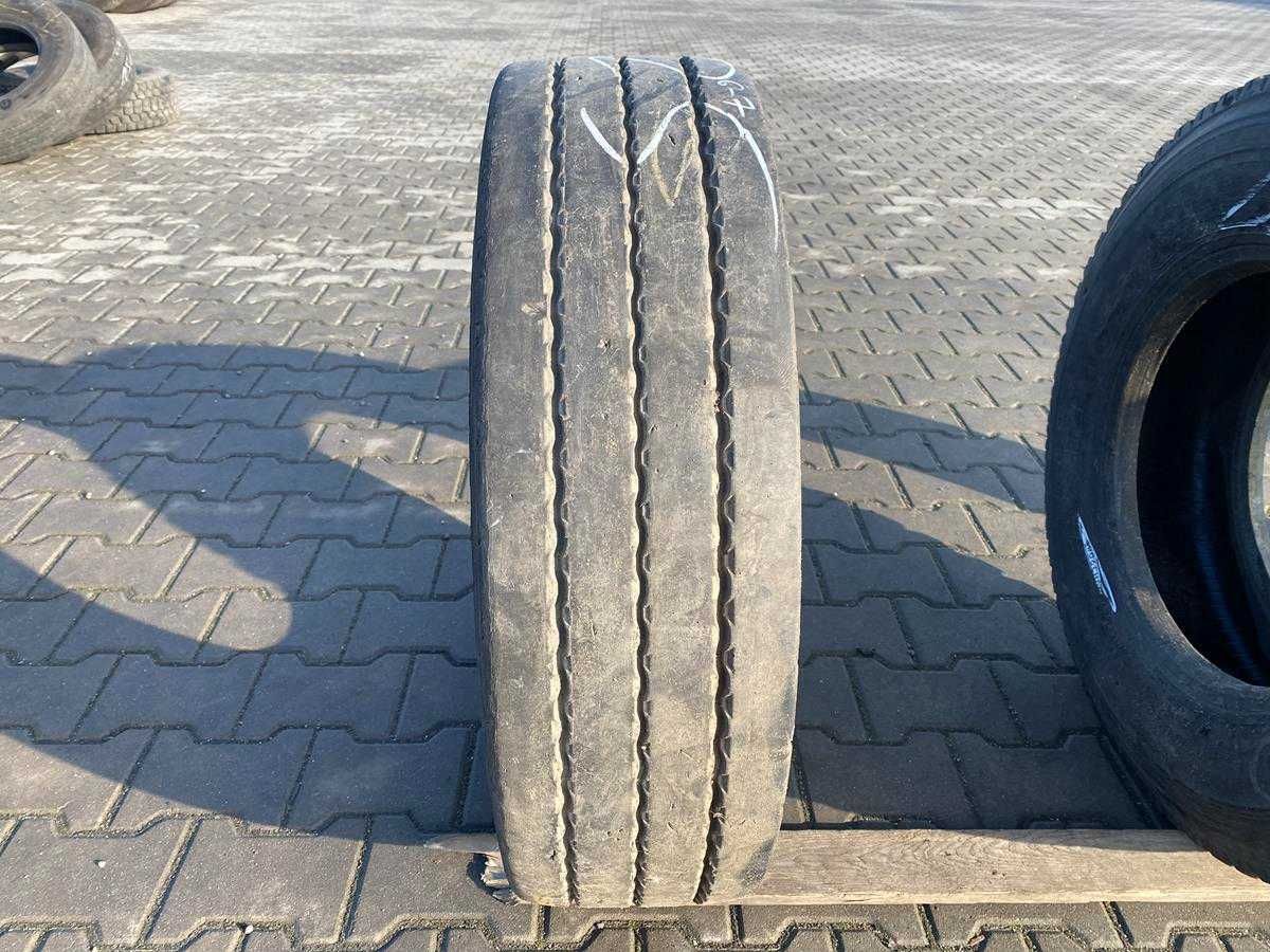 Opona 245/70R17.5 SEMPERIT RUNNER T2 Naczepowa 6-7mm