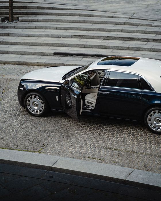 Rolls-Royce Ghost Rolls Royce Ghost EWB Series I, salon Polska