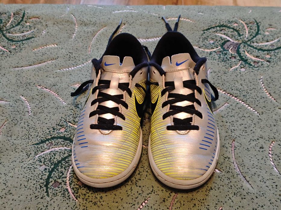 Футзалки Nike Mercurial оригинал размер- 34 стелька-21,5см