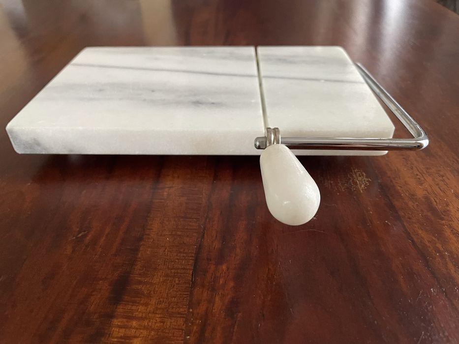 Vintage marmurowa gilotyna kuchenna do sera