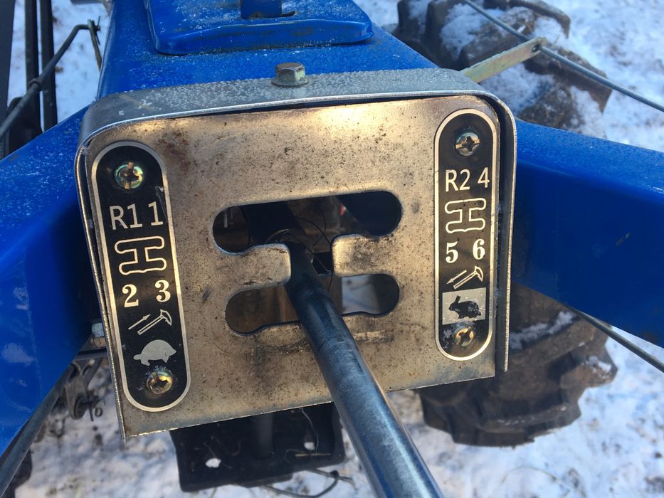 Продам мотоблок зубр 10кс