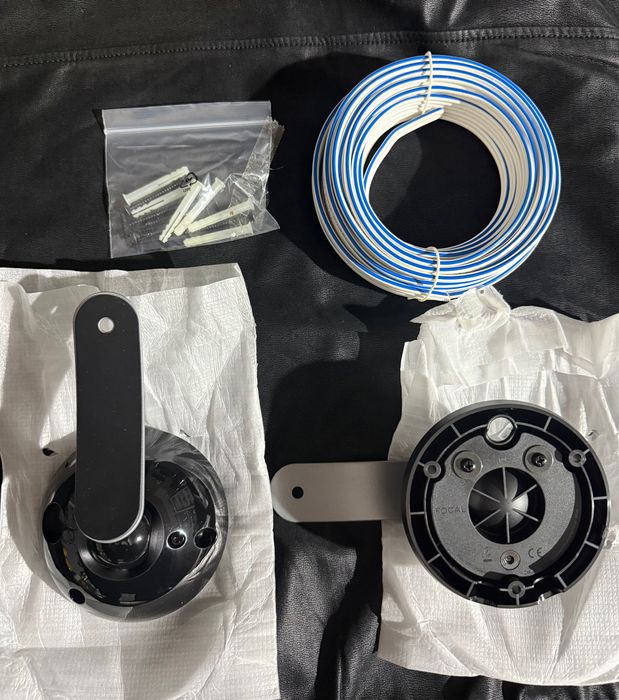 Focal Sib Evo Atmos 2.0 - Par + suportes + cabo