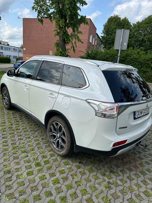 Mitsubishi Outlander -7 osobowy,automat