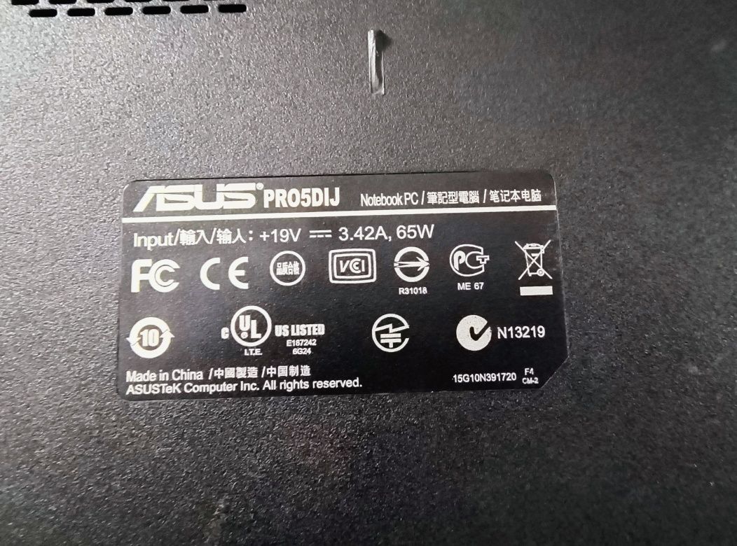 Laptop Asus tanio