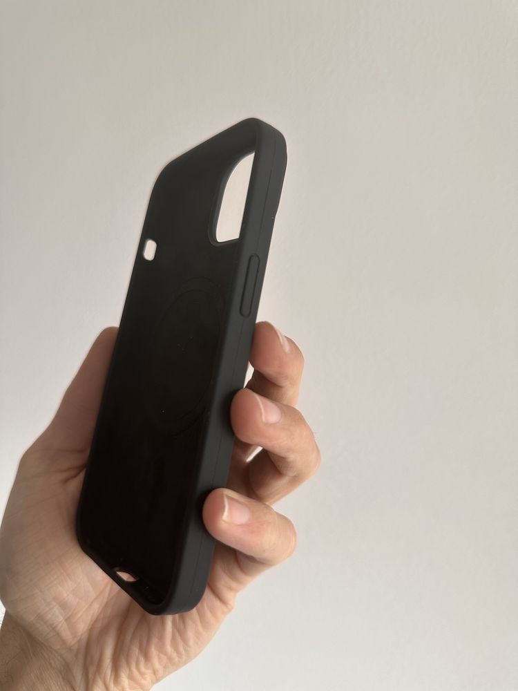 Etui Plecki Miekki Silicon ThinMag + SZKŁO hartowane do iPhone 14
