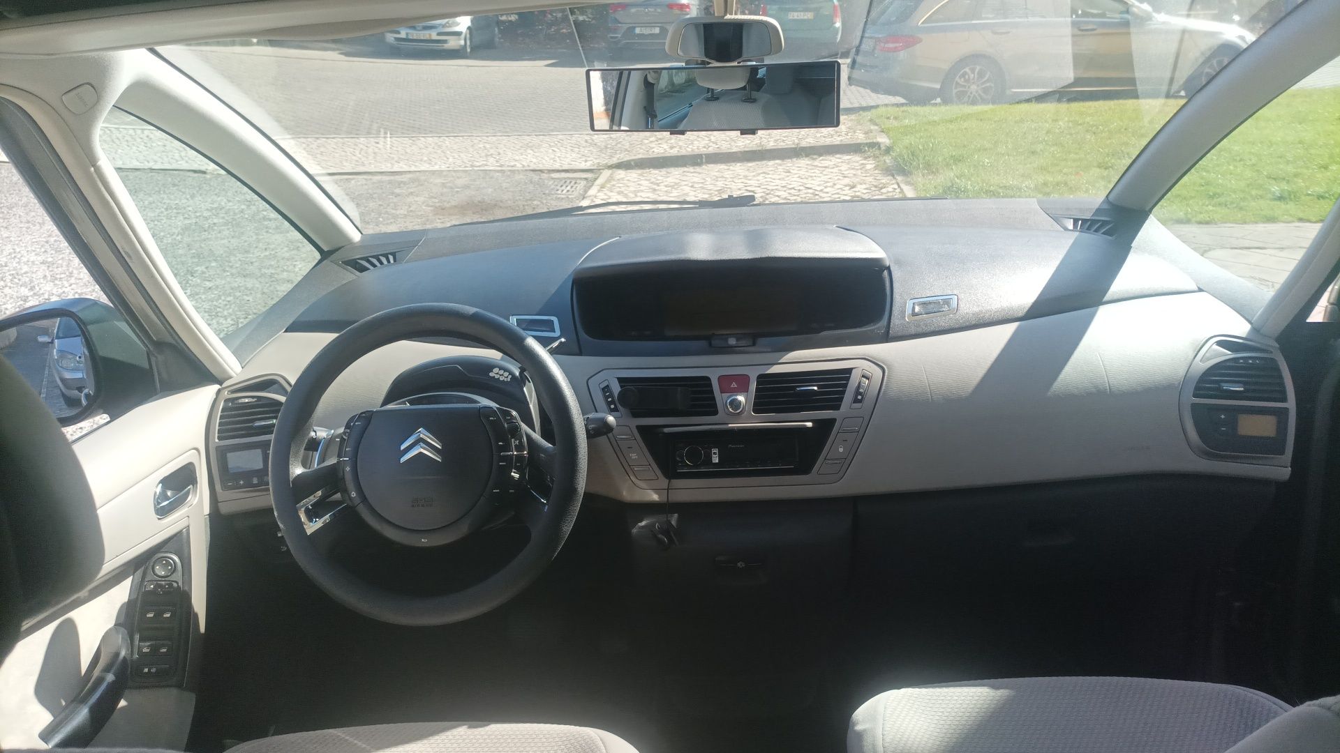 Vendo ou Troco C4 Grand Picasso Automático