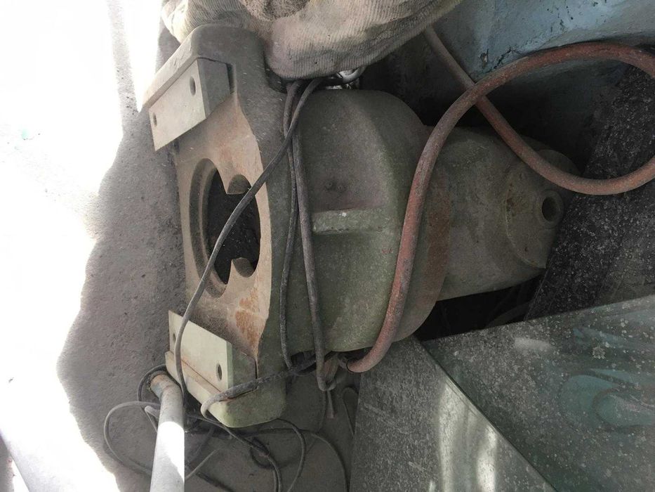 Frezarka TOS FU-32 z podzielnicą – po kapitalnym serwisie