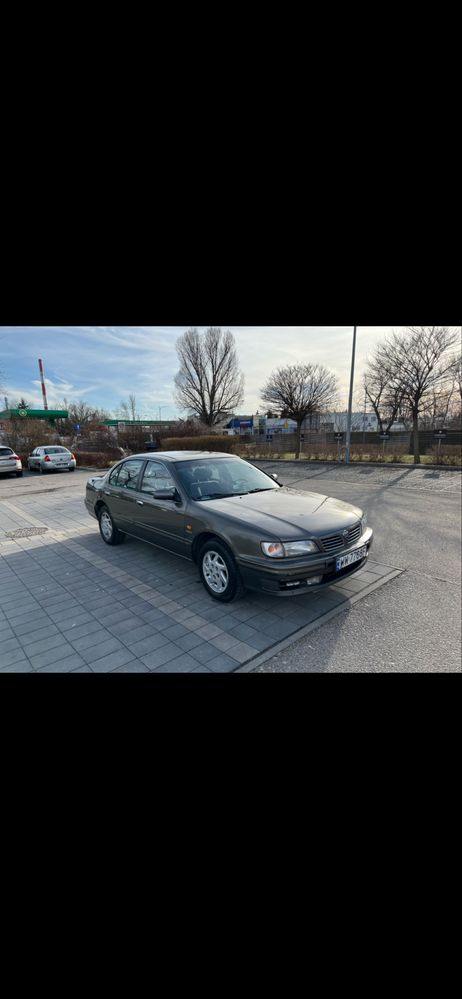 Nissan Maxima QX 3.0 V6 192km