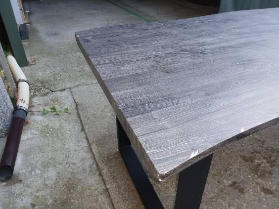 Stół nierozkładany