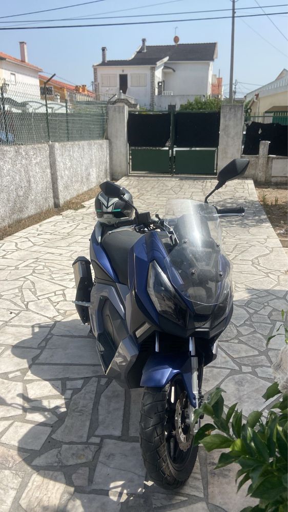 Moto Mitt ADV 125