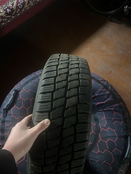 Продам зимову гуму