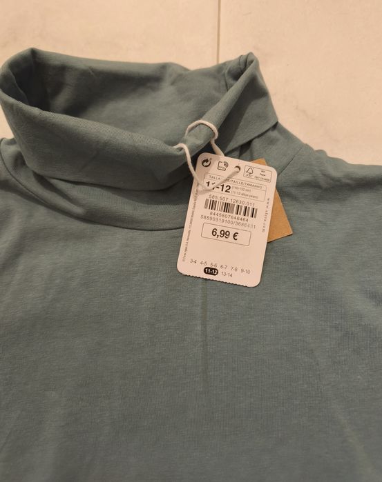 Camisola Gola Alta azul Nova da Sfera