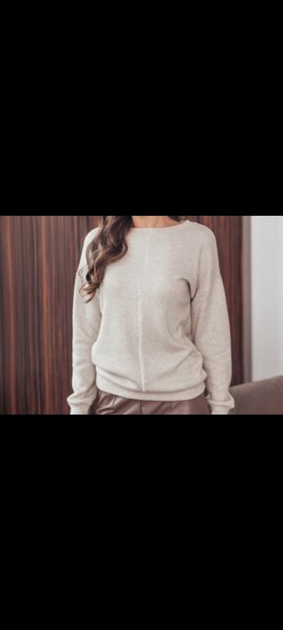 Продам світер новий