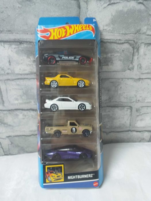Hot Wheels zestaw samochodów serii NIGHTBURNERZ