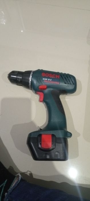 Wkrętarka Bosch 12 V