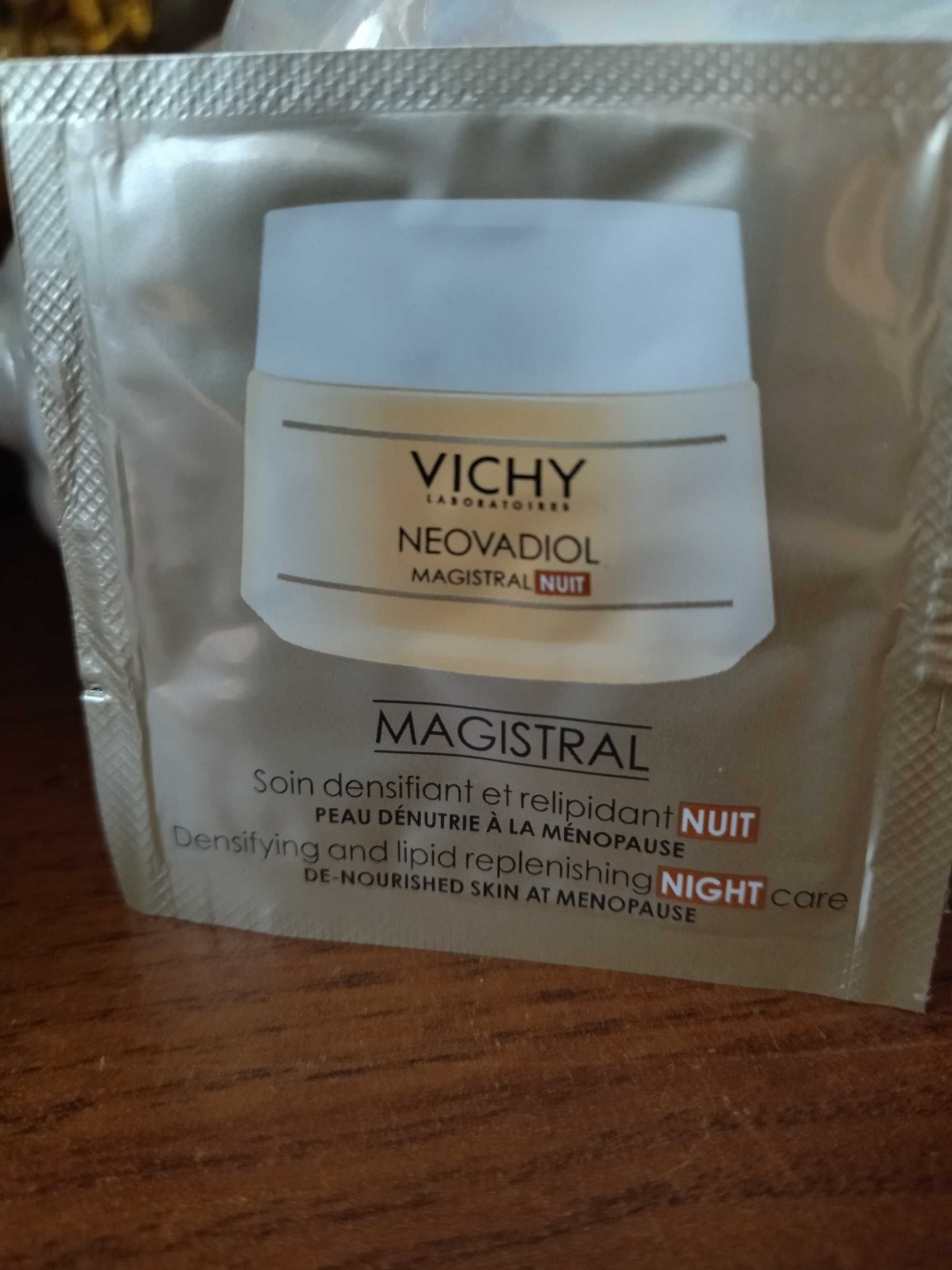 Krem  na noc Vichy Neovadiol Magistral