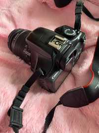 Máquina fotográfica Canon ios 1100d