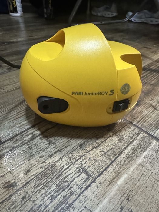 Інгалятор німецький Pari JuniorBoy S