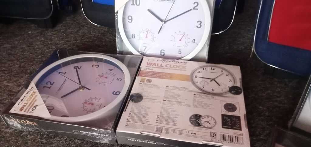 stylowy zegar ścienny pokazuje temperaturę wilgotność sklep Druciana 2