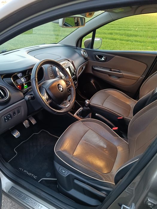 Renault Captur 1.5D hypnotic, skóry,nawi,kamera,Grzfot