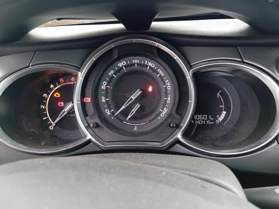 DS 3 1600 hdi, 92 cv diesel em excelente estado com 141 000 km