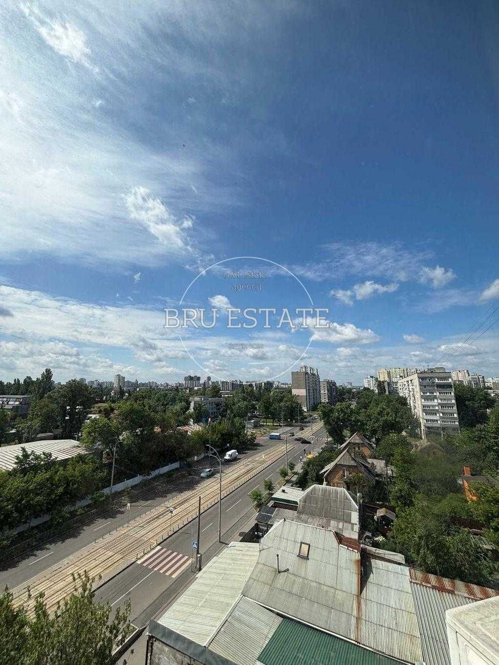 Продам гарну 2к кв з якісним плануванням на вул. Новаторів 22а